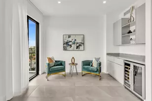 2100 Miami Rd, Fort Lauderdale, FL 33316 - Photo 26