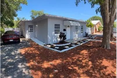 224 NE 18th Ave, Pompano Beach, FL 33060 - Photo 2