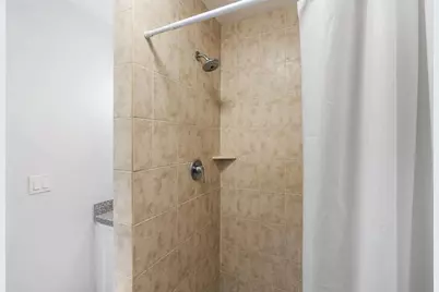 2000 NE 62nd St, Unit #0, Fort Lauderdale, FL 33308 - Photo 14