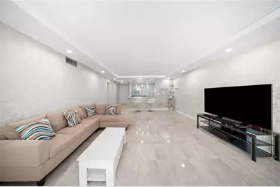 2615 NE 3rd Court, Unit #220, Boynton Beach, FL 33435 - Photo 1