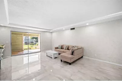 2615 NE 3rd Court, Unit #220, Boynton Beach, FL 33435 - Photo 4