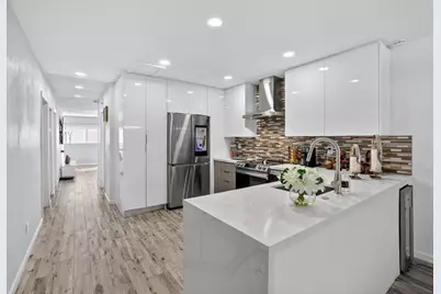 1383 NE 38th St, Oakland Park, FL 33334 - Photo 12