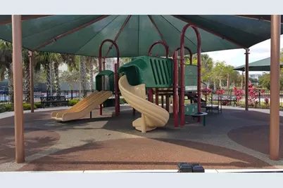 605  Oaks Dr, Unit #405, Pompano Beach, FL 33069 - Photo 24