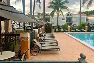 6292 NW 186th St, Hialeah, FL 33015 - Photo 18