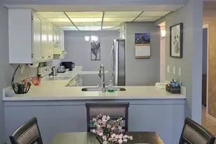 9 Royal Palm Way, Boca Raton, FL 33432 - Photo 1