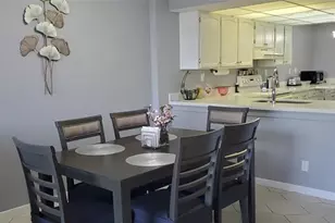 9 Royal Palm Way, Boca Raton, FL 33432 - Photo 4