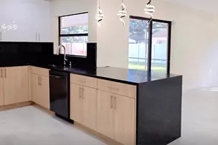 11516 SW 54th St, Cooper City, FL 33330 - Photo 10