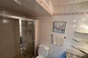 1000 NE 12th Ave, Hallandale Beach, FL 33009 - Photo 14