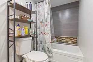 6060 S Falls Circle Dr Unit, Lauderhill, FL 33319 - Photo 34