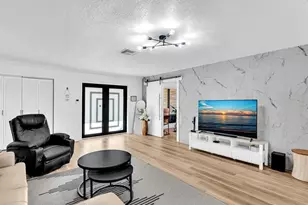 2105 NE 62nd St, Fort Lauderdale, FL 33308 - Photo 4