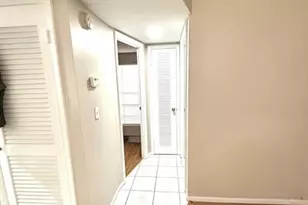 3091 E Sunrise Lakes Dr Unit, Sunrise, FL 33322 - Photo 8