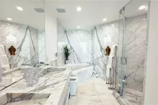 7910 Harbor Island Dr, North Bay Village, FL 33141 - Photo 20