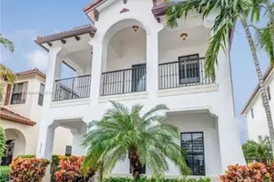 8362 NW 39th Ct, Pembroke Pines, FL 33024 - Photo 1