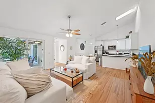 5760 Golden Eagle Cir, Palm Beach Gardens, FL 33418 - Photo 6