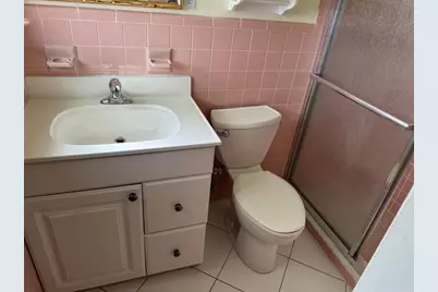 881 NW Zinnia Ln, Plantation, FL 33317 - Photo 16