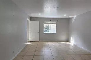 1649 SW 28th Terrace, Fort Lauderdale, FL 33312 - Photo 12