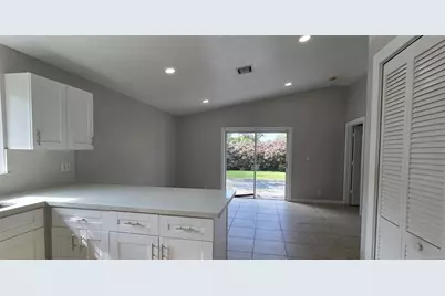 1649 SW 28th Ter, Fort Lauderdale, FL 33312 - Photo 10