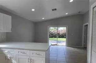 1649 SW 28th Terrace, Fort Lauderdale, FL 33312 - Photo 10