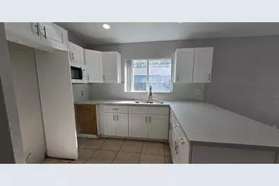 1649 SW 28th Ter, Fort Lauderdale, FL 33312 - Photo 8