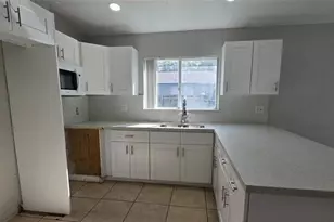 1649 SW 28th Terrace, Fort Lauderdale, FL 33312 - Photo 8