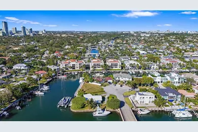 1429 SE 12th Ct, Fort Lauderdale, FL 33316 - Photo 18