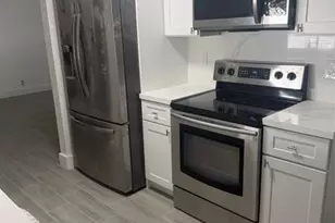 1530 NW 87th Ln, Plantation, FL 33322 - Photo 10