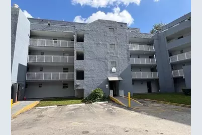 9359  Fontainebleau Blvd, Unit #F401, Miami, FL 33172 - Photo 1