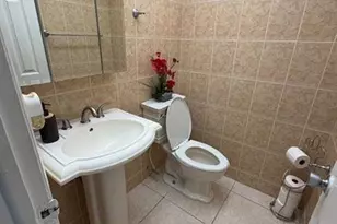 9359 Fontainebleau Blvd, Miami, FL 33172 - Photo 14