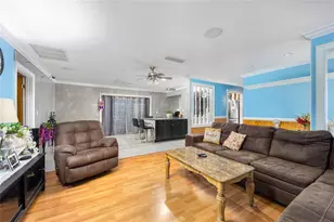 4646 NE Dudley Cir, Jensen Beach, FL 34957 - Photo 8