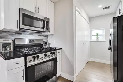 6251 NW 12th Ct, Sunrise, FL 33313 - Photo 10