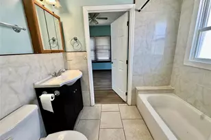 11 SW 11th Ave, Fort Lauderdale, FL 33312 - Photo 8