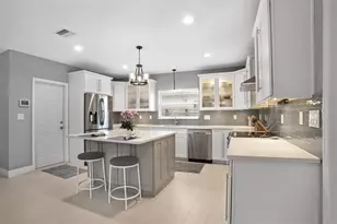 833 NE 17th Ct, Fort Lauderdale, FL 33305 - Photo 10