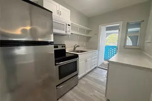 828 NE 17th Ave, Fort Lauderdale, FL 33304 - Photo 4