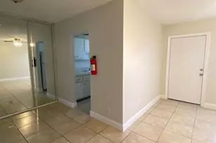 4800 NW 24th Ct, Lauderdale Lakes, FL 33313 - Photo 8