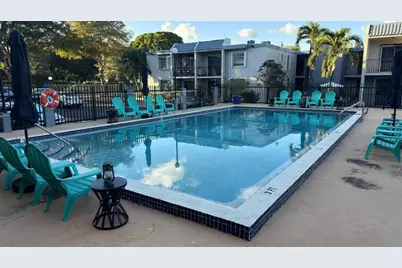 3181 SW 13th St, Unit #114, Miami, FL 33145 - Photo 10