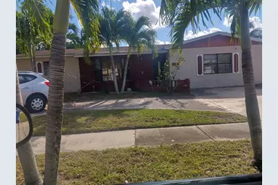 6812 NW 4th St, Margate, FL 33063 - Photo 1