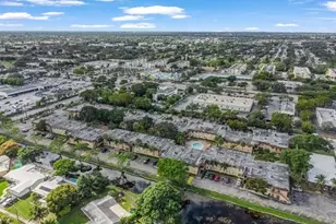 2424 NW 39th Wy, Lauderdale Lakes, FL 33311 - Photo 36