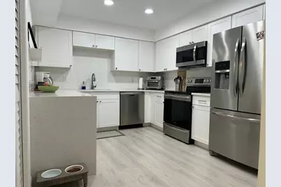 16325  Golf Club Rd, Unit #109, Weston, FL 33326 - Photo 4