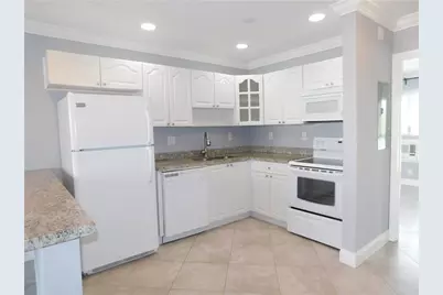 2841 NE 32nd St, Unit #18, Fort Lauderdale, FL 33306 - Photo 10