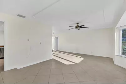 290 NW 65th Ave, Margate, FL 33063 - Photo 14