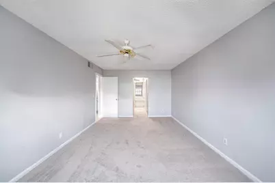 150  Cypress Club Dr, Unit #528, Pompano Beach, FL 33060 - Photo 20