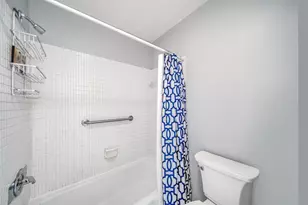 150 Cypress Club Dr, Pompano Beach, FL 33060 - Photo 22