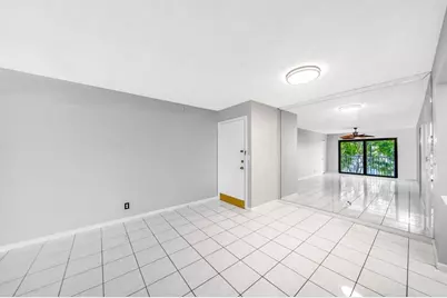 150  Cypress Club Dr, Unit #528, Pompano Beach, FL 33060 - Photo 8