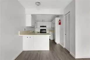 3521 NW 5th Terrace, Pompano Beach, FL 33064 - Photo 4