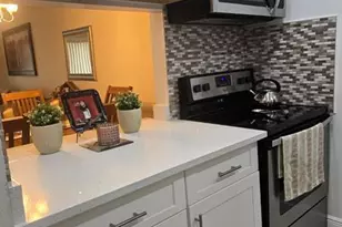 11453 NW 39th Ct, Coral Springs, FL 33065 - Photo 2