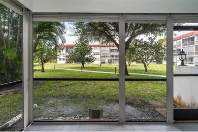 9523 S Hollybrook Lake Dr, Unit #102, Pembroke Pines, FL 33025 - Photo 20