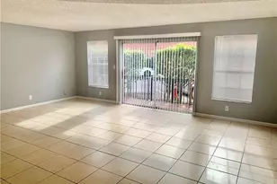 680 Tennis Club Dr, Fort Lauderdale, FL 33311 - Photo 2