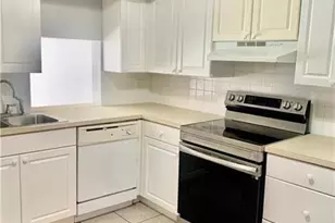 680 Tennis Club Dr, Fort Lauderdale, FL 33311 - Photo 6