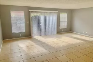 680 Tennis Club Dr, Fort Lauderdale, FL 33311 - Photo 4