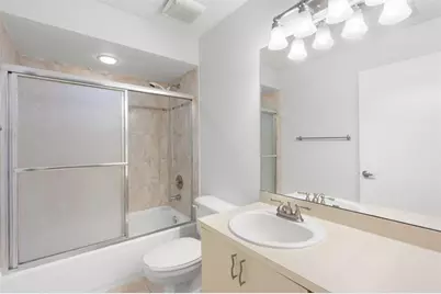 11066  Long Boat Dr, Cooper City, FL 33026 - Photo 26